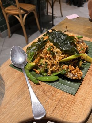 Pad Kee Mao  at Little Turtle in Enmore