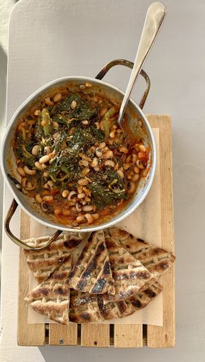 Vegan Shashuka at Katharos Lounge in Santorini