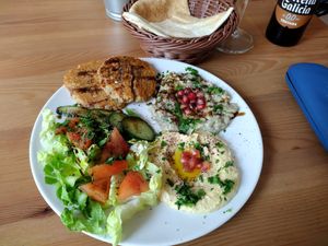 4 years since my last visit. Great to see this wonderful café still open. I had the mixed platter choosing falafel as the additional tapa. Chocolate and peanut cake for dessert. W at La Siria in Malaga