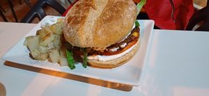Hamburguesa de lentejas. at La Siria in Malaga