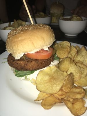 Burger de grão de bico  at Vegan's 2Go Savassi in Belo Horizonte