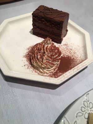 Raw chocolate cake at Wired Bonbon in Tokyo