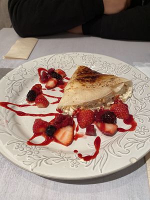Berry crepe  at Wired Bonbon in Tokyo
