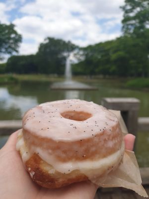 Lemon poppyseed (vegan) at Good Town Doughnuts in Tokyo
