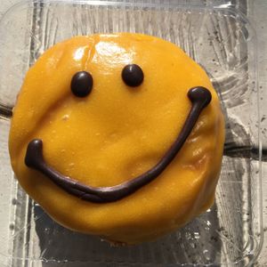 Smile Mango doughnut at Good Town Doughnuts in Tokyo