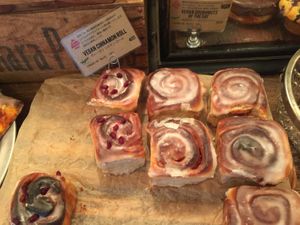 Vegan Cinnamon Rolls at The Little Bakery in Tokyo