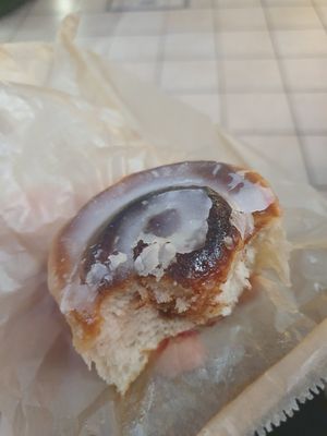 Cinnamon bun at The Little Bakery in Tokyo