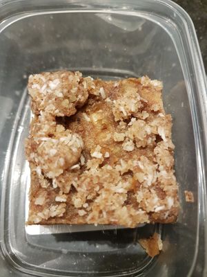 Apple crumble at SUE Bakery in Rotterdam