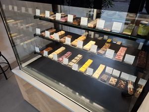 biggest vegan cheesecake choice at SUE Bakery in Rotterdam