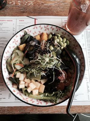 Die vegane Poké Bowl. at MoschMosch - Goetheplatz in Frankfurt