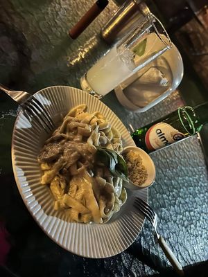  at Luna's Kitchen in Beirut