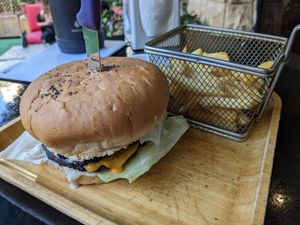 Swiss Mushroom Cheese Burger #vegan at Luna's Kitchen in Beirut