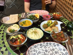 vegan Mezze for two at Za Zaa - Petersgraben in Basel