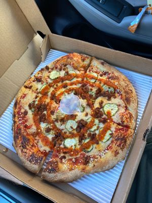 Vegan Pickle Back Pizza at The Hop in Richmond