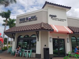 Cool at The Bowl - Central in Naples