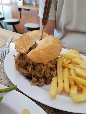 Churasco chorillano at Suculenta Sangucheria Vegana in Santiago