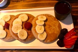 Hotcakes vegano at MA&CO in Mexico City