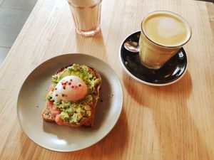 My brunch at Plantate Cafe in Madrid