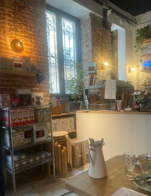  at Plantate Cafe in Madrid