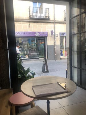 Interior at Plantate Cafe in Madrid