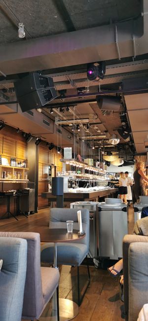  at HILTL - Sihlstrasse in Zurich