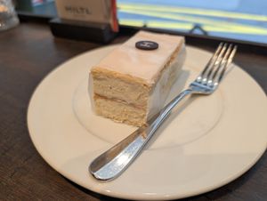 Vegan cream slice at HILTL - Sihlstrasse in Zurich