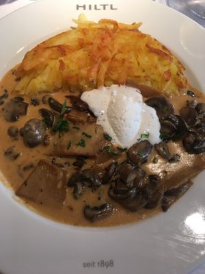 Züri-Geschnetzeltes at HILTL - Sihlstrasse in Zurich