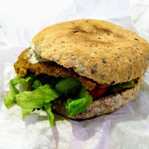 Sandwich integral at Abhay Charan in Santiago