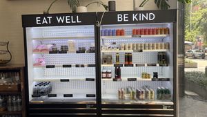 To Go Salads, Bites, Cold Pressed Juice & Drinks  at E+ROSE Wellness Cafe - Gulch in Nashville