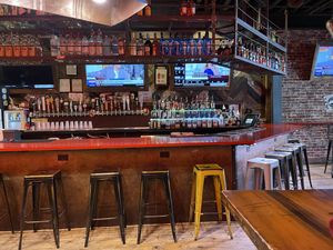 Full bar - live music in set days  at Mellow Mushroom - Broadway in Nashville
