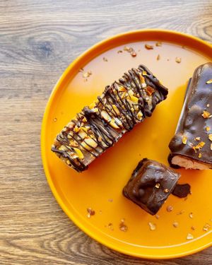 Raw snicker bars at Vegan a la Turca in Bodrum