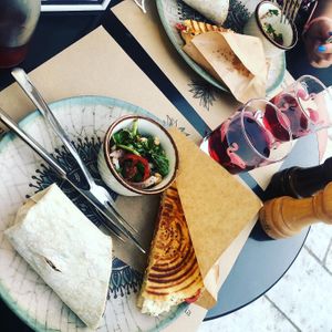 Half a cashew toastie, vegan doner wrap and fresh pressed mulberry juice. My friend and I split the toastie and doner so we could try both😄 at Vegan a la Turca in Bodrum