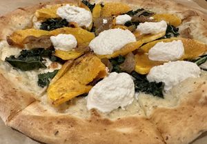 Squash Pizza #Veganuary at True Food Kitchen in The Woodlands