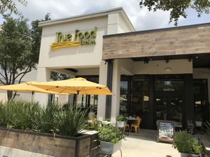 True Food Kitchen (The Woodlands) exterior. at True Food Kitchen in The Woodlands