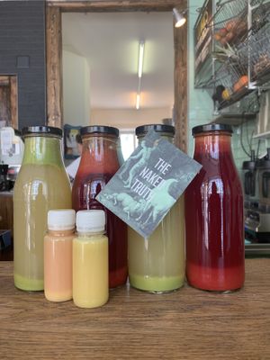 Detox Juices at Sasu Juice Bar in Zurich