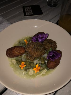 Kohlrabi-Taler (20€)  at Wir Komplizen in Frankfurt