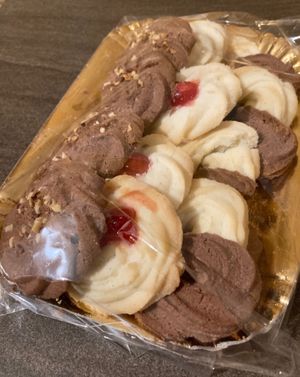 Tea biscuits tray  at Radagast Vegan Bakery in Rome