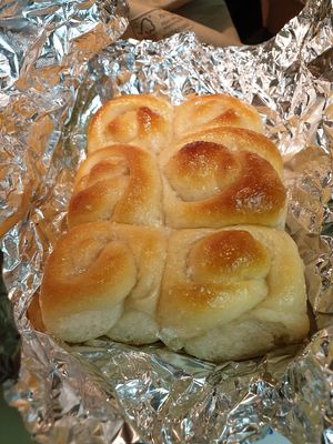 Garlic rolls at Setti's in Lake Worth