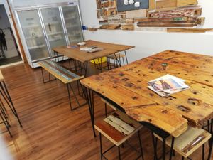 Tables at QíShí Dòu Zhì Suǒ 其實豆製所 - Jinshan South in Taipei