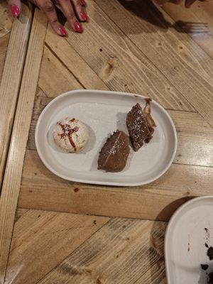  at Manipura Ethic Cafe & Bar in Baku