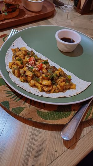 Teriyaki tofu at Manipura Ethic Cafe & Bar in Baku