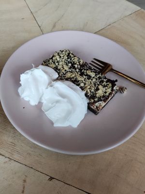 Snickers brownie at Kattakaffihusid in Reykjavik
