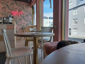  at Kattakaffihusid in Reykjavik