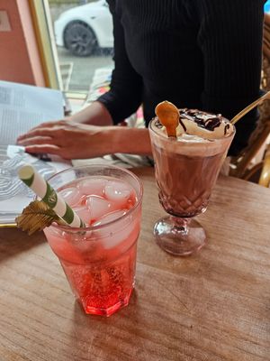  at Kattakaffihusid in Reykjavik