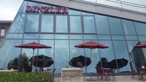 Outside view at Dinzler Kaffeerösterei AG in Irschenberg