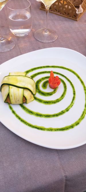 Scrigno di zucchine con ricotta veg autoprodotta at La Luce in Vicenza