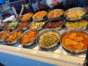 Huge varieties ~ Circuit Breaker Period Phase 2 at Tian En Vegetarian 天恩齋 in Central Singapore