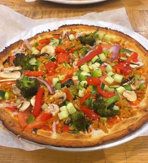 Customized my own vegan delicacy at Mod Pizza. They offer non dairy cheese and cauliflower crust!  #Veganuary at Mod Pizza in Downey