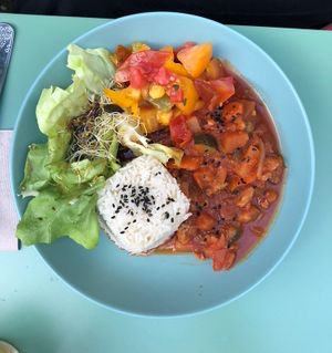   at Le Comptoir des Utopies in Saintes