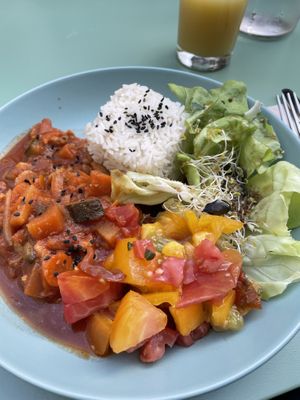   at Le Comptoir des Utopies in Saintes